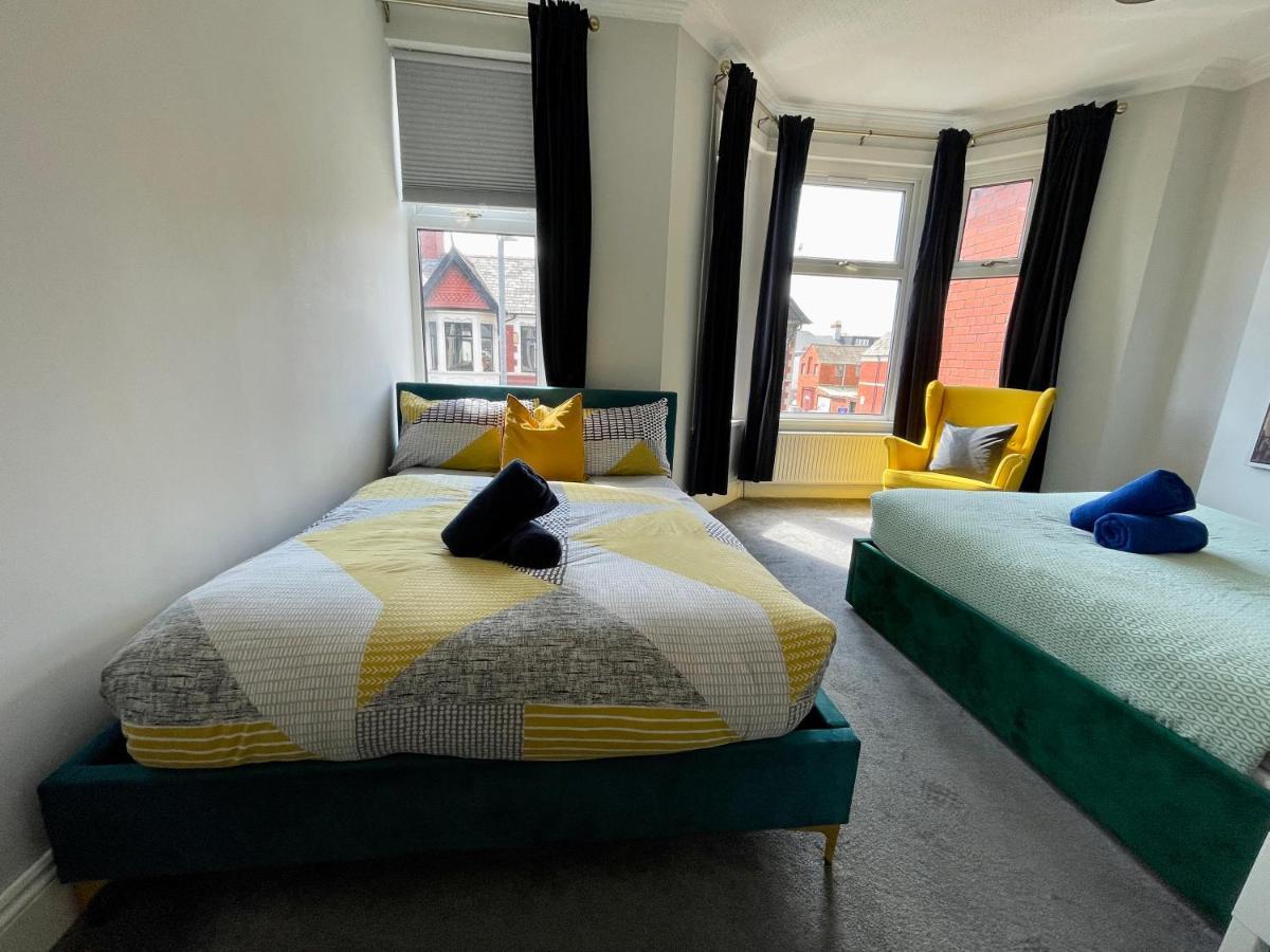 Edwardian City Centre House For Big Groups, Offroad Parking & Hot Tub! Cardiff Esterno foto